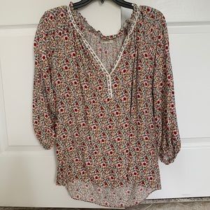 Max Studio size small floral blouse